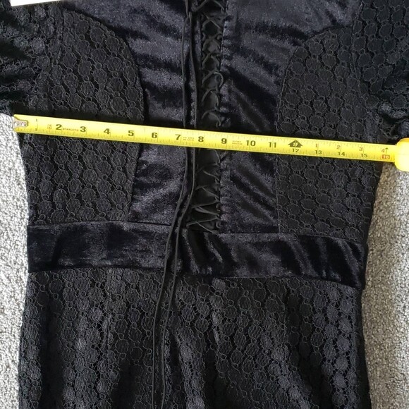 Foxiedox Lace Velvet Sheath Dress Black Sz L - Picture 9 of 10